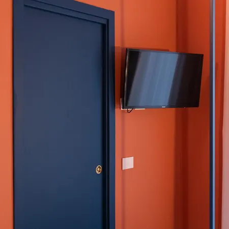 Fontana 16